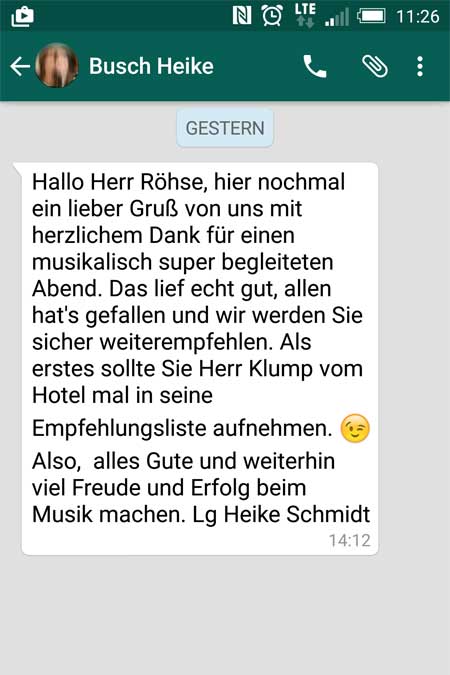 Kunden schickt WhatsApp Nachricht
